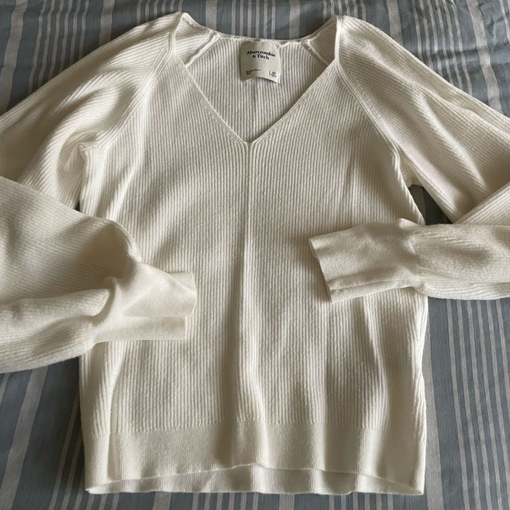 Abercrombie and Fitch sweater